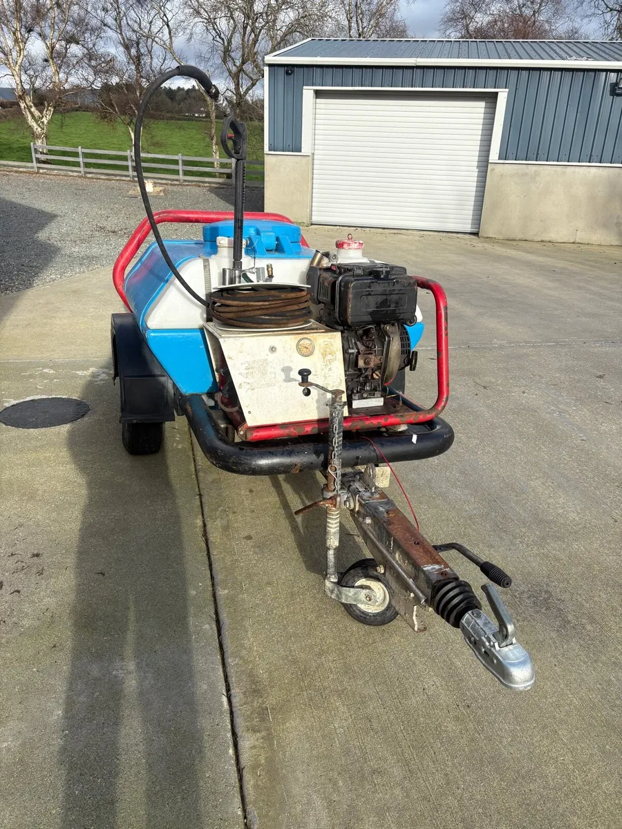 Brendon bowser power washer - Image 3