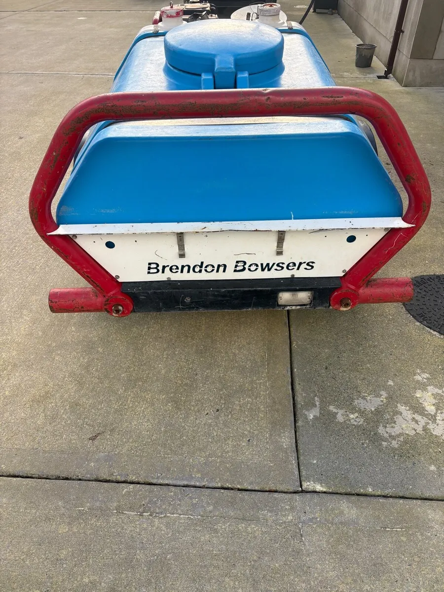 Brendon bowser power washer - Image 4