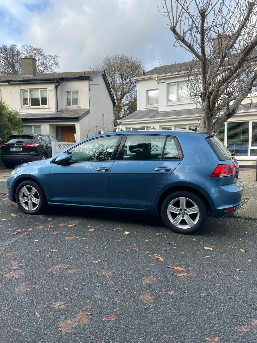 Volkswagen Golf 2014 - Image 2