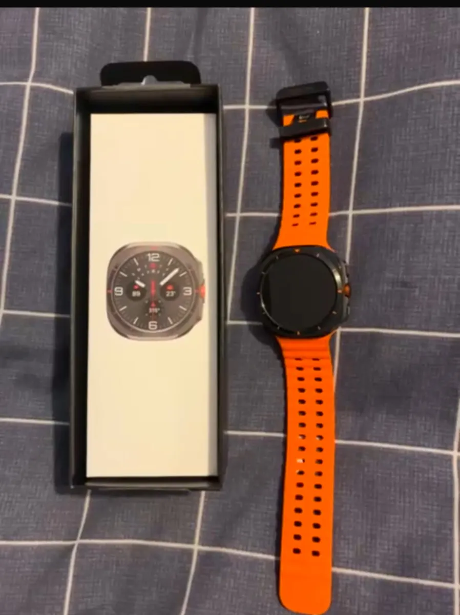 Samsung Smart Ultra 47mm - Image 1