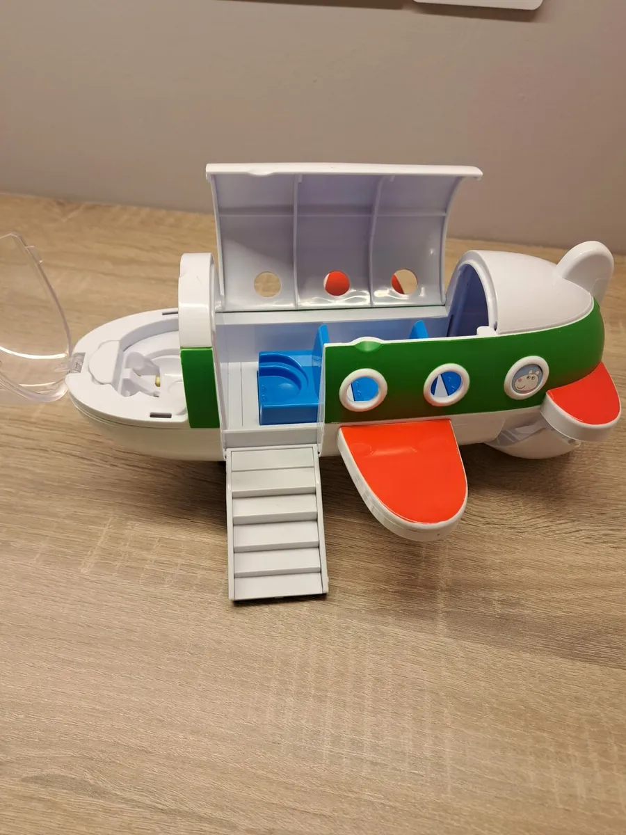 Peppa Pig Toy Bundle - Playsets & Figures - Image 4