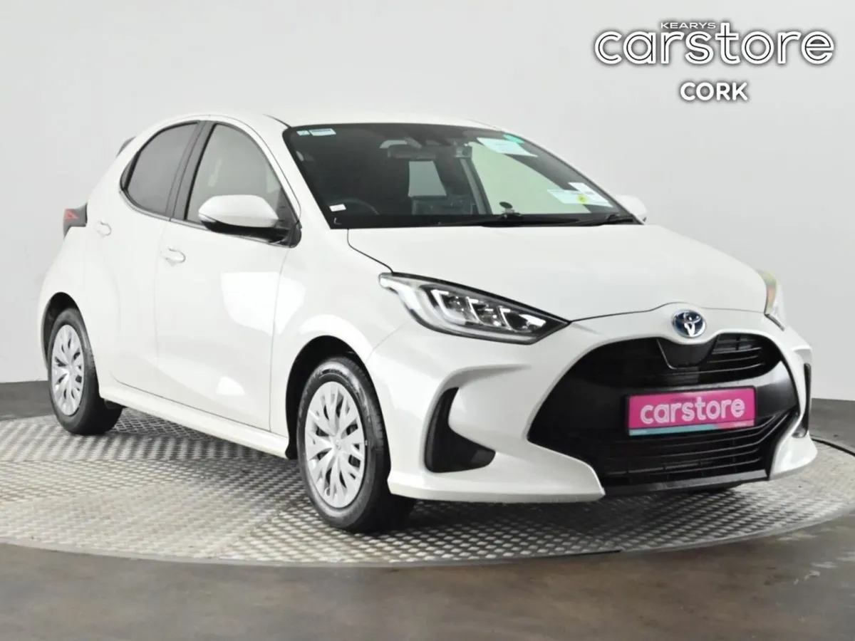 Toyota Yaris 1.5 Hybrid 5Dr Auto - Image 1