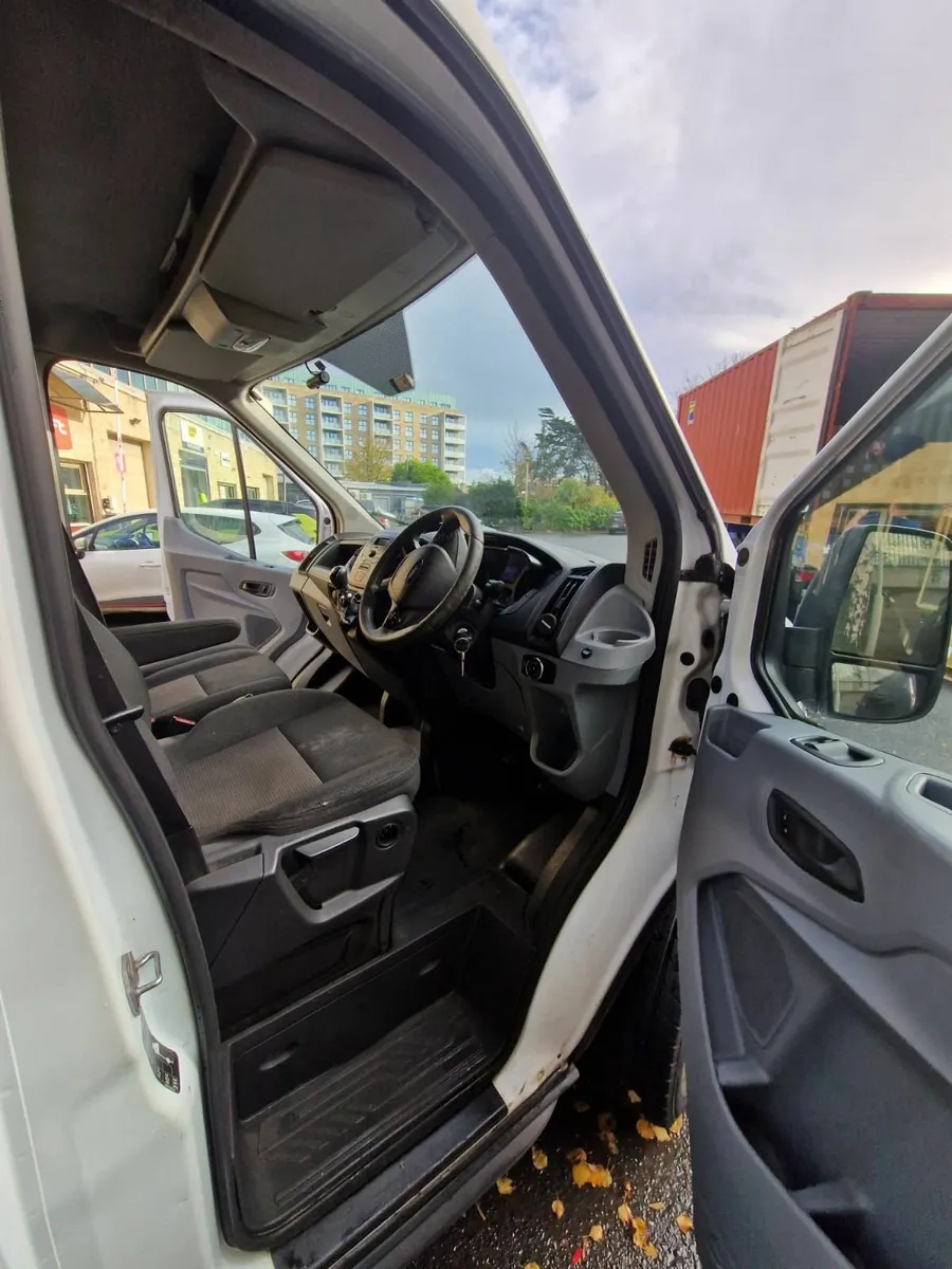 Fully fitted drain cleaning van - Image 4