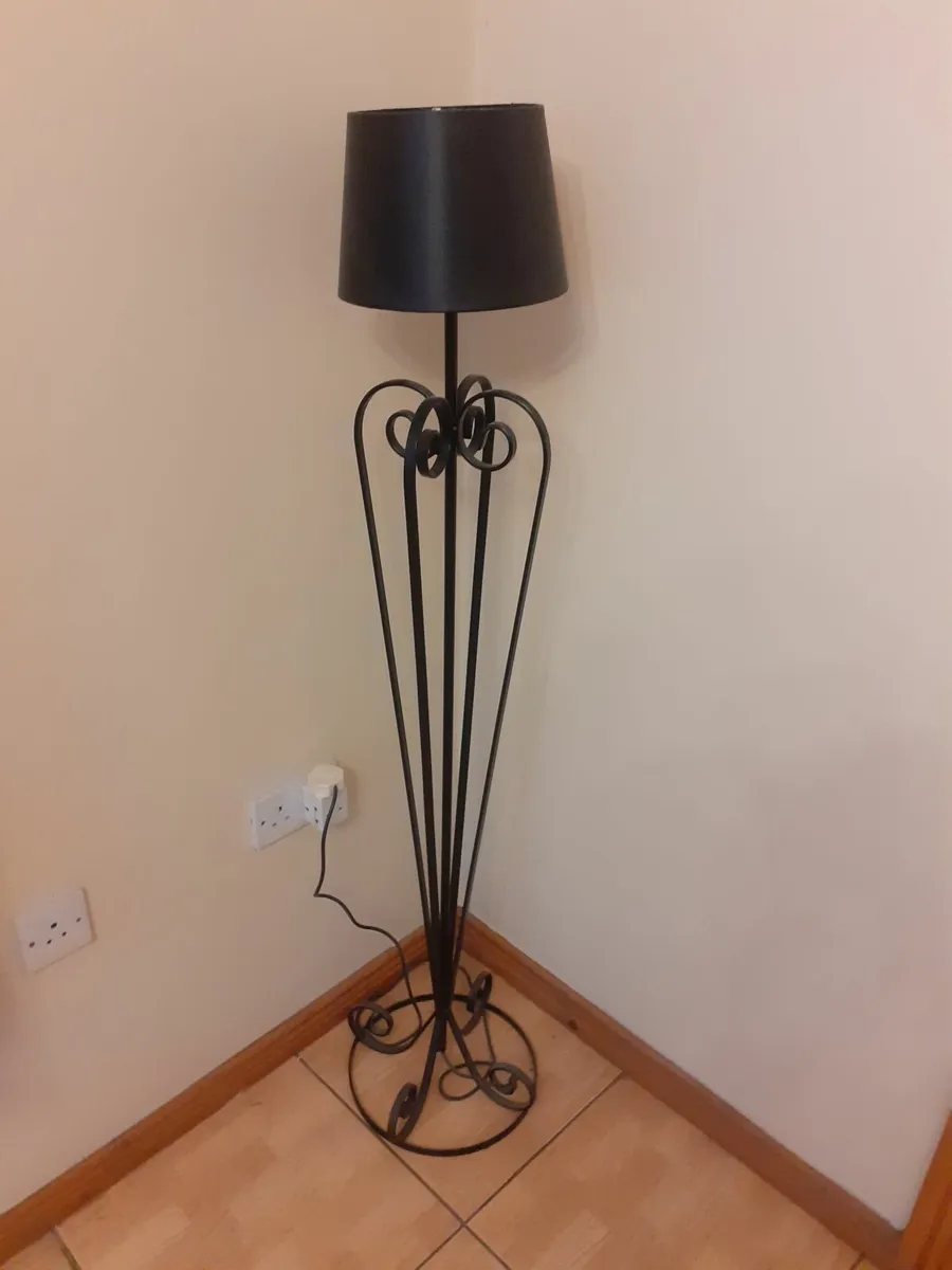 Metal Room Lamp