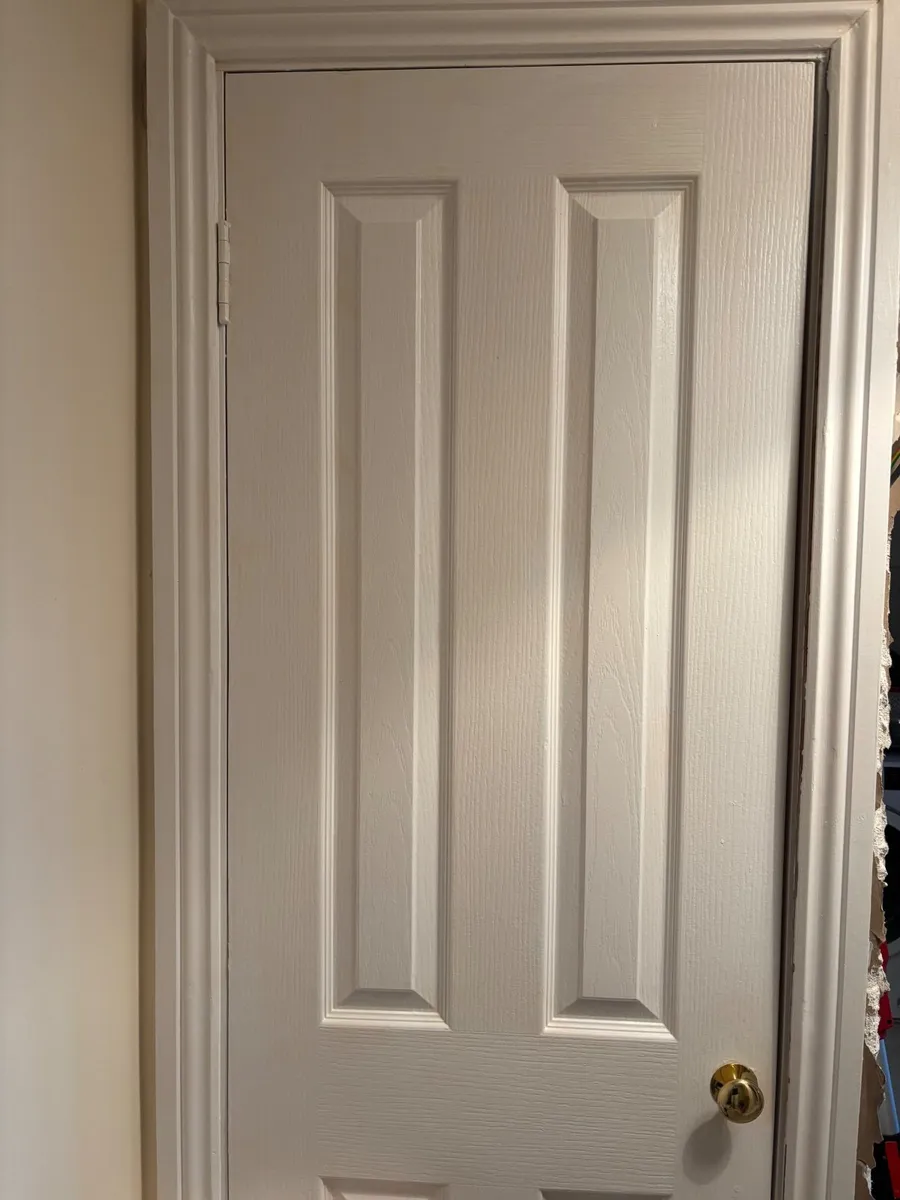 3 Doors for free - Image 1