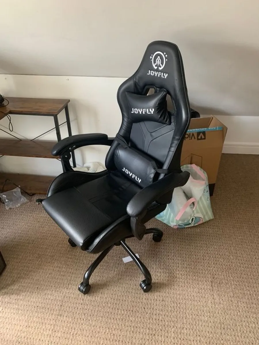 gaming chair - Image 1
