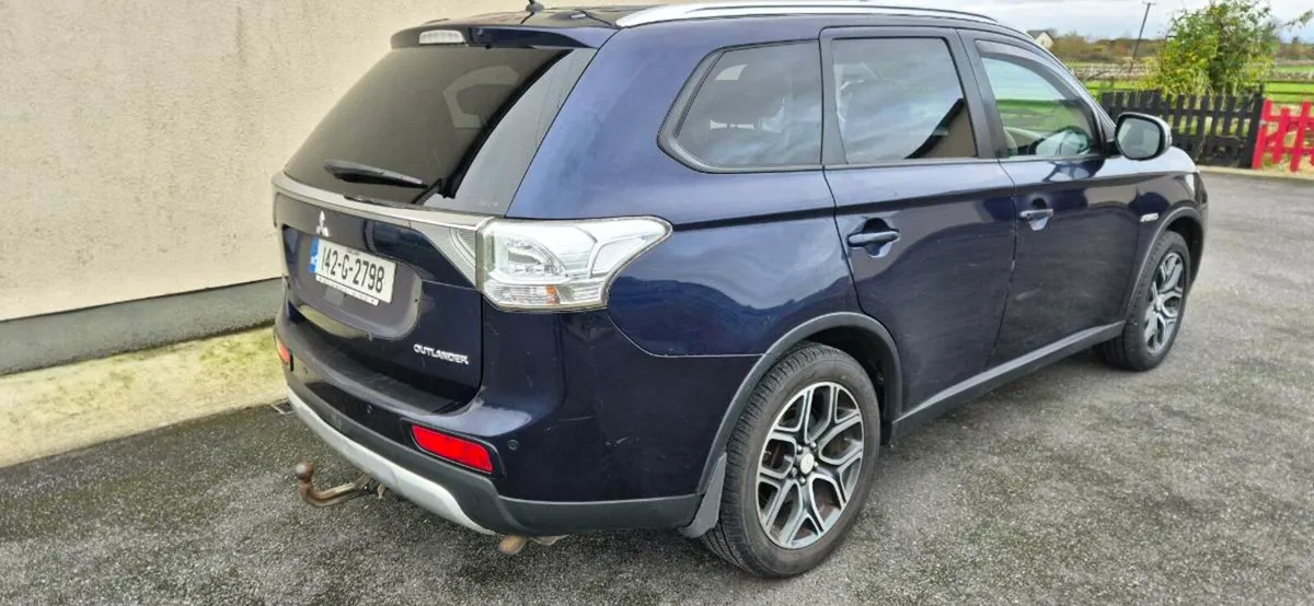 Mitsubishi Outlander - Image 3