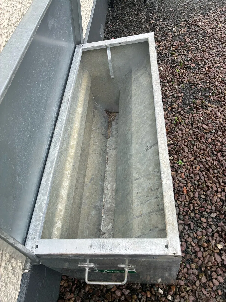 CONDON ENGINEERING 5 BAG MEAL FEEDER - Image 3