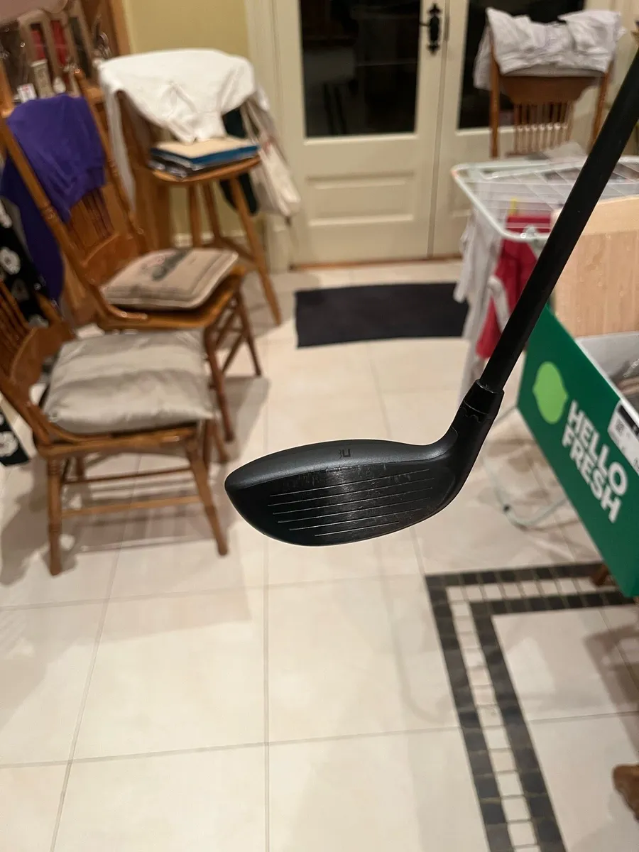 Cobra King Tec Hybrid X-Stiff - Image 2