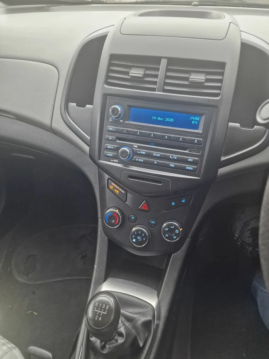 Chevrolet Aveo 2012 - Image 3