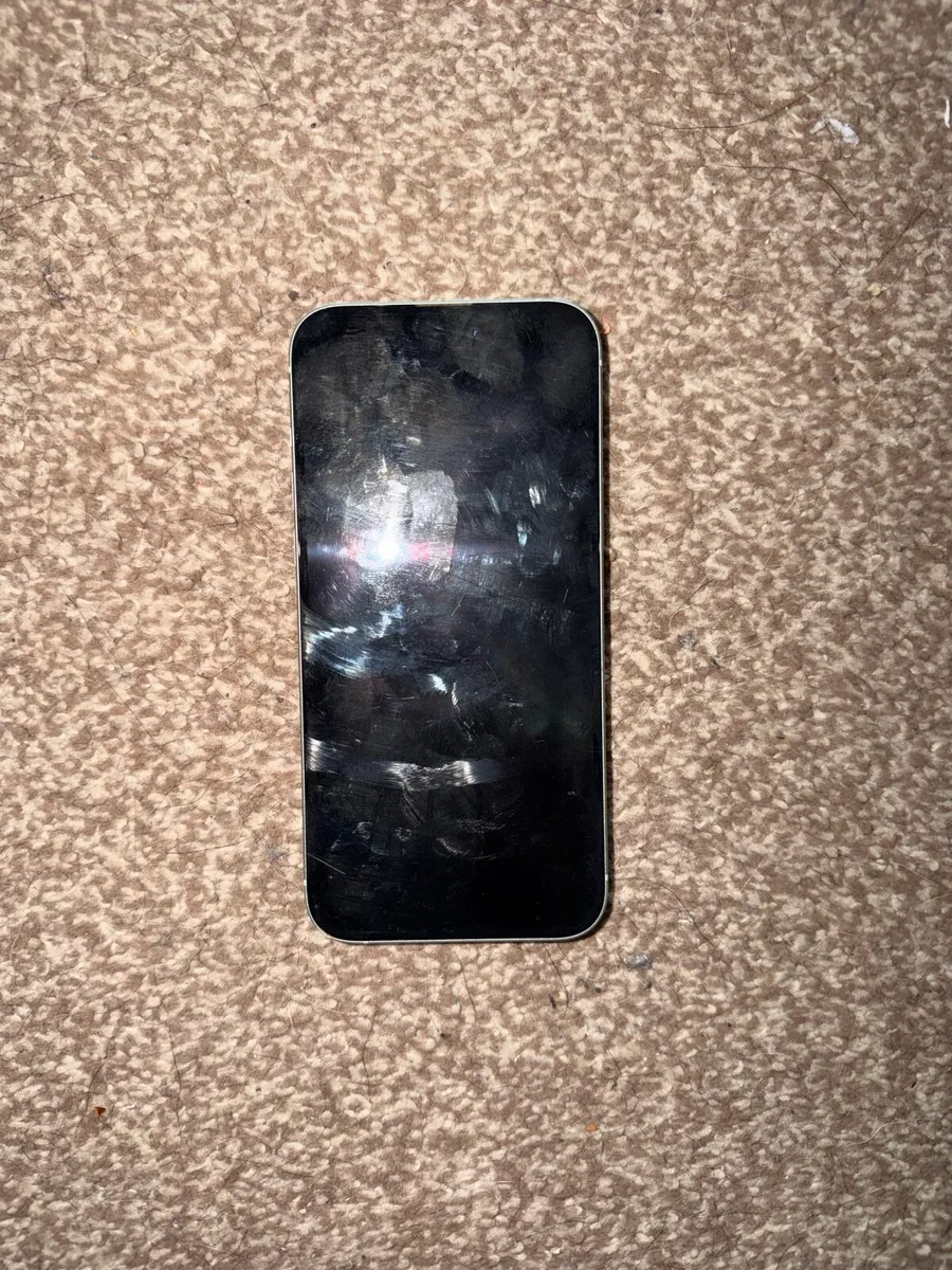 iPhone 15 plus - Image 1