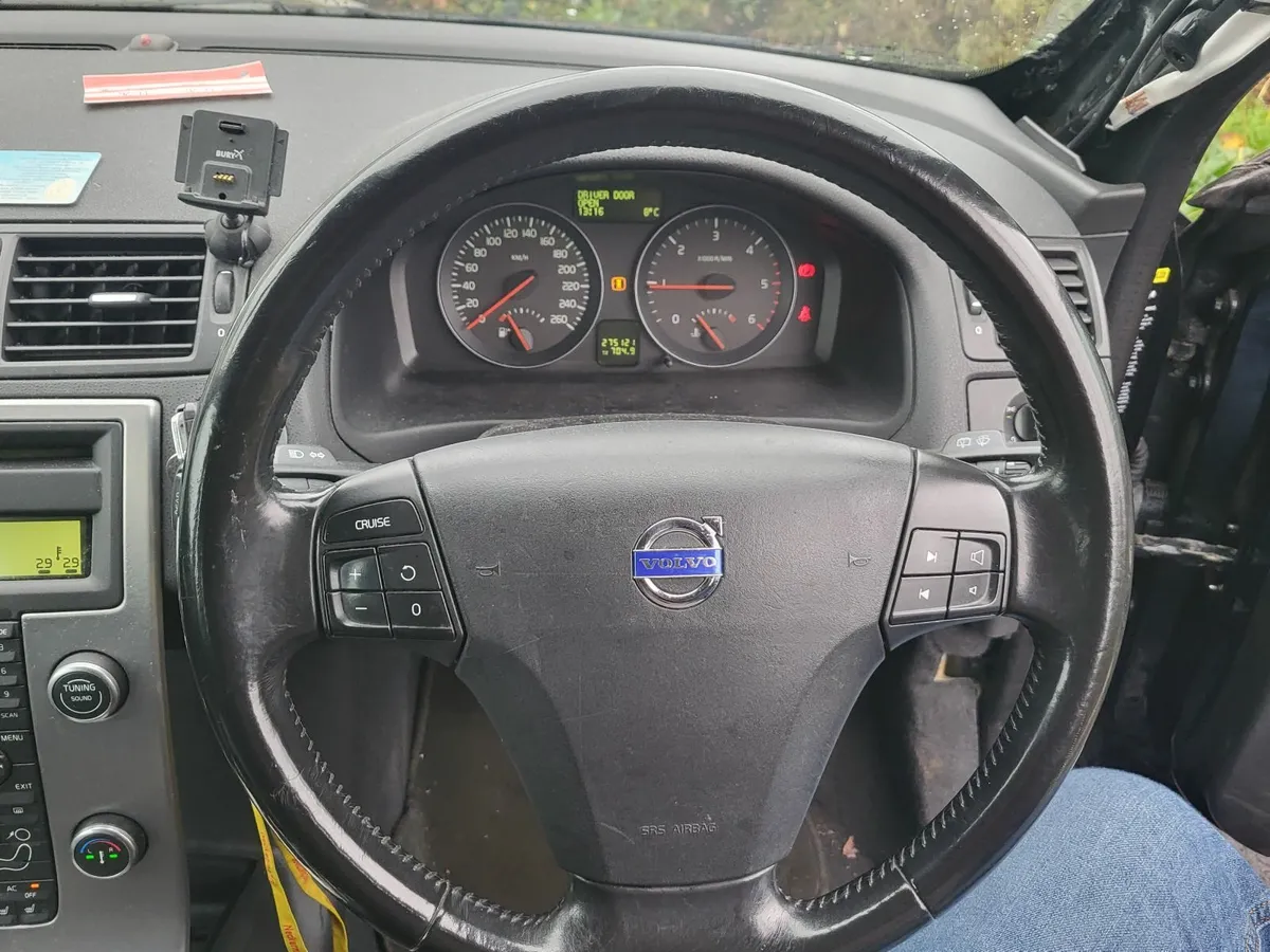 Volvo V50 2008 - Image 3