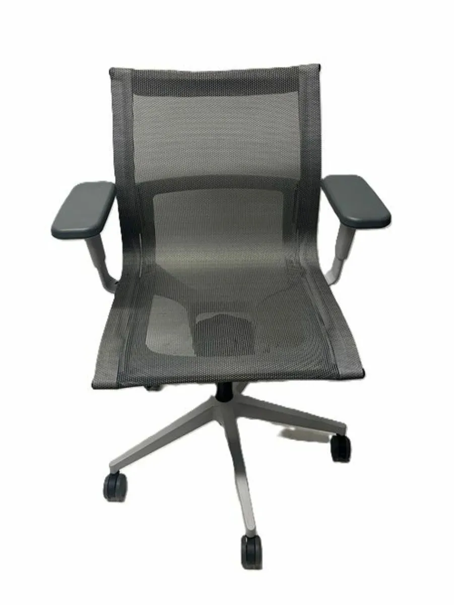 ♻️Used Grey Mesh ICF UNA Plus Office Chair♻️ - Image 2