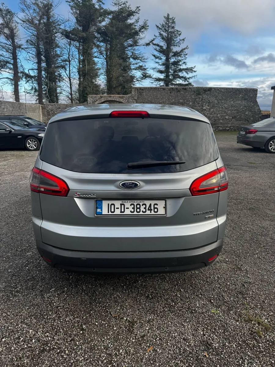10 Ford S-Max Titanium - Image 3