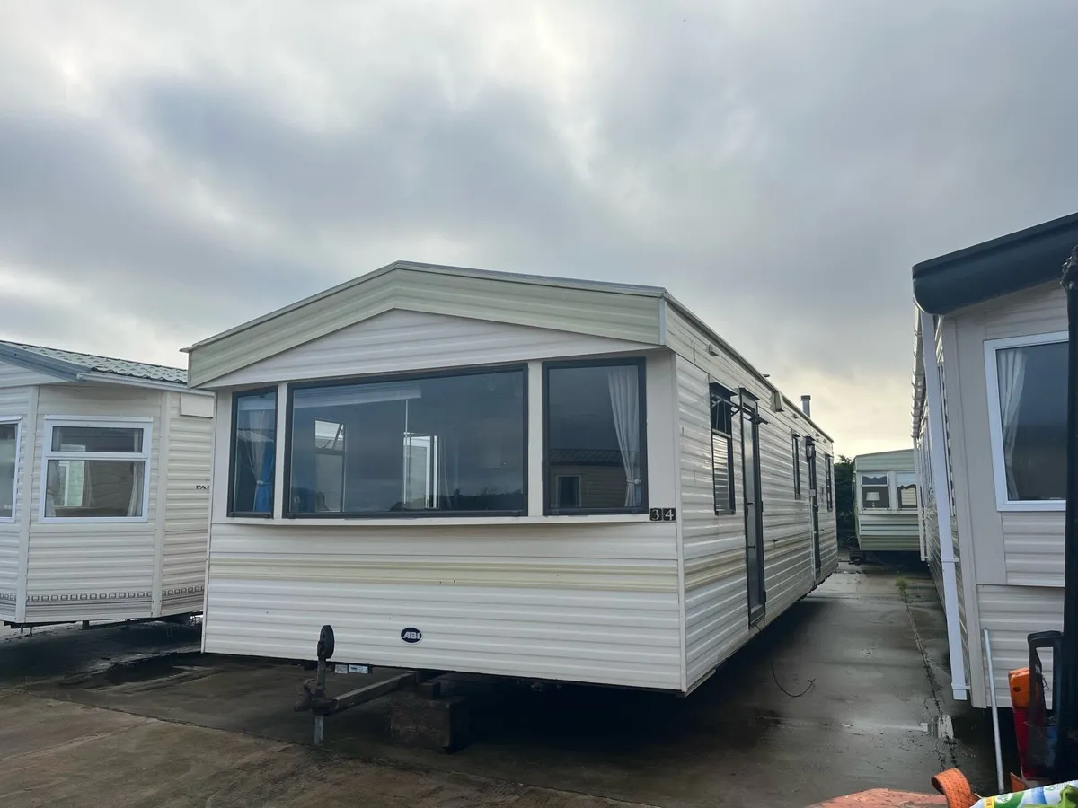 AVI Arizona 38x12 mobile home - Image 1