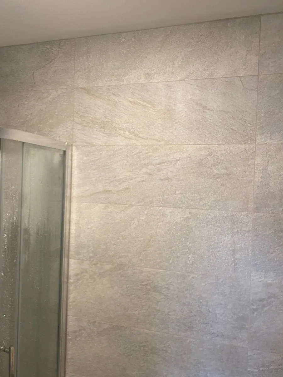 Bathroom floor tiles - Image 3