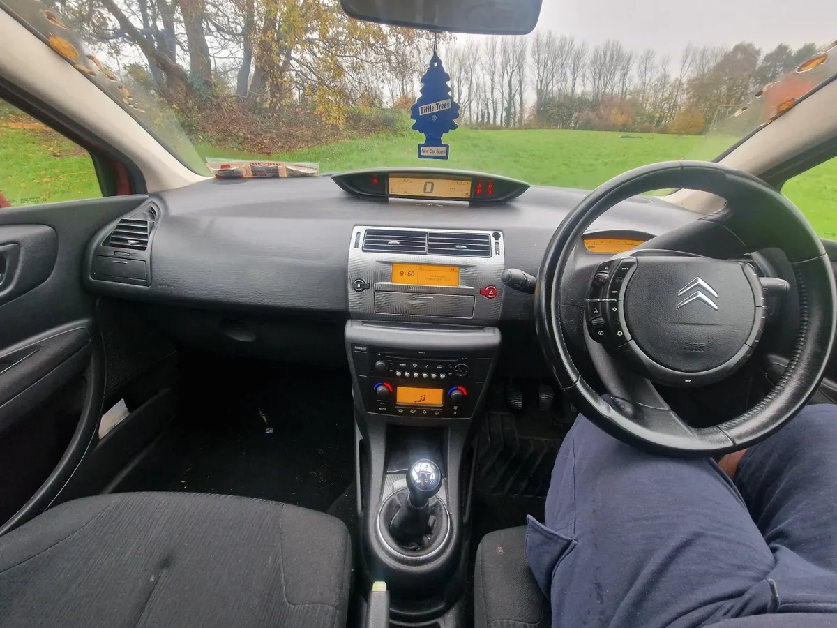 Citroen C4 2009 petrol - Image 3