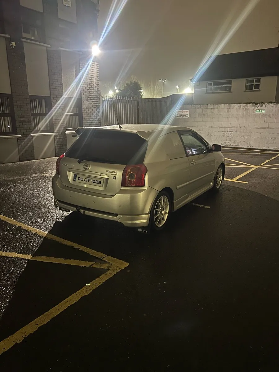 E12 Toyota Corolla van - Image 3