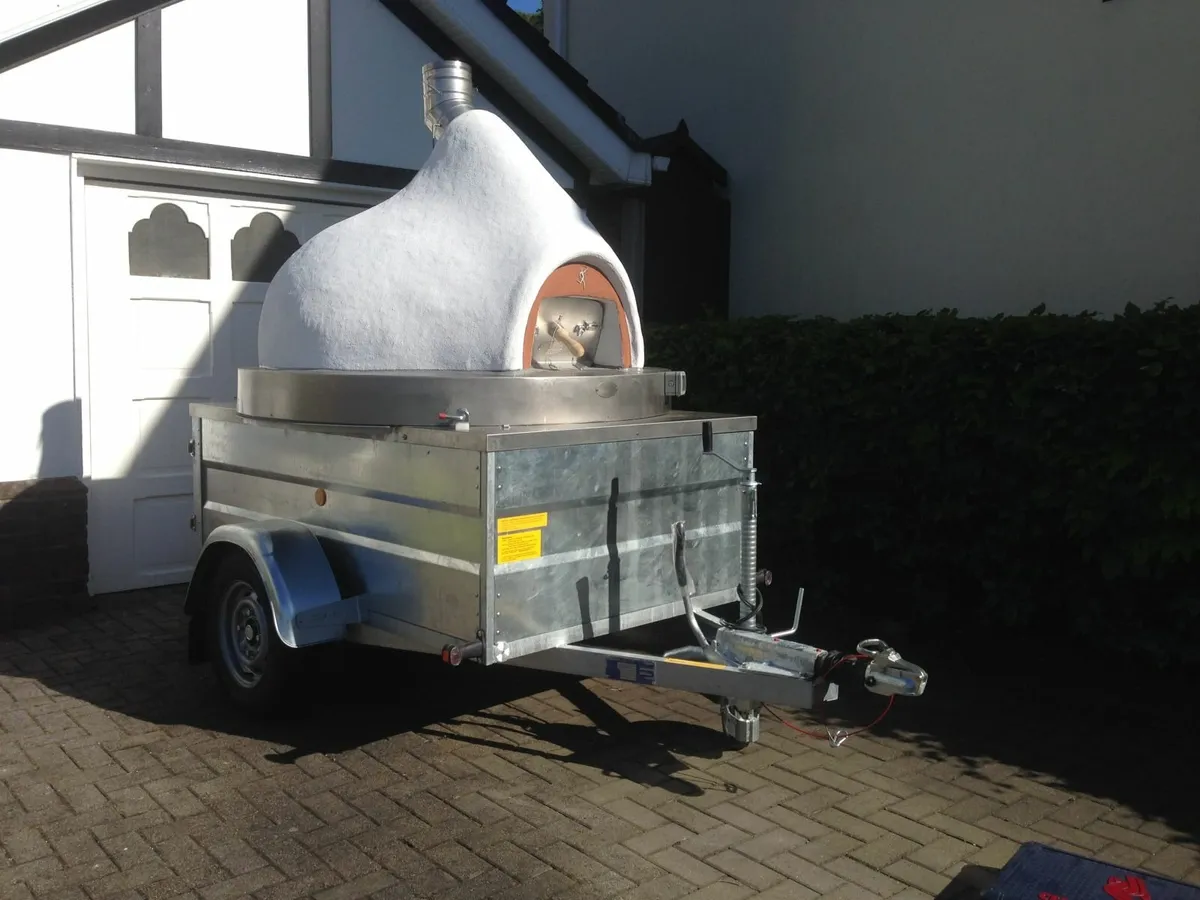 Woodfired Mobile Pizza Trailer - 120cm internal - Image 1