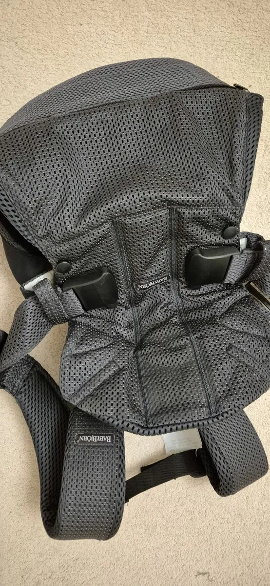 Babybjorn sling - Image 4