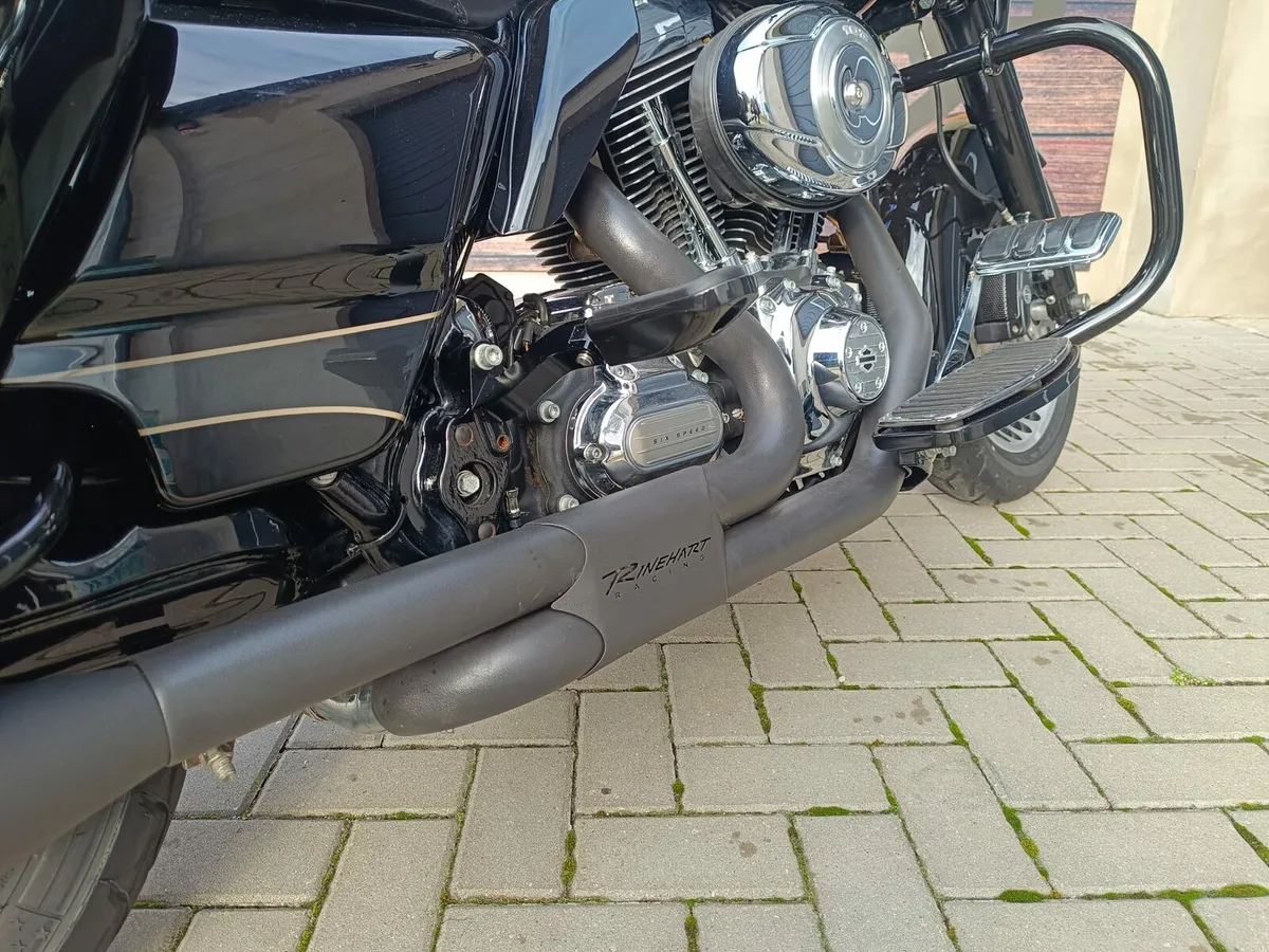 HARLEY DAVIDSON ROAD GLIDE - Image 3