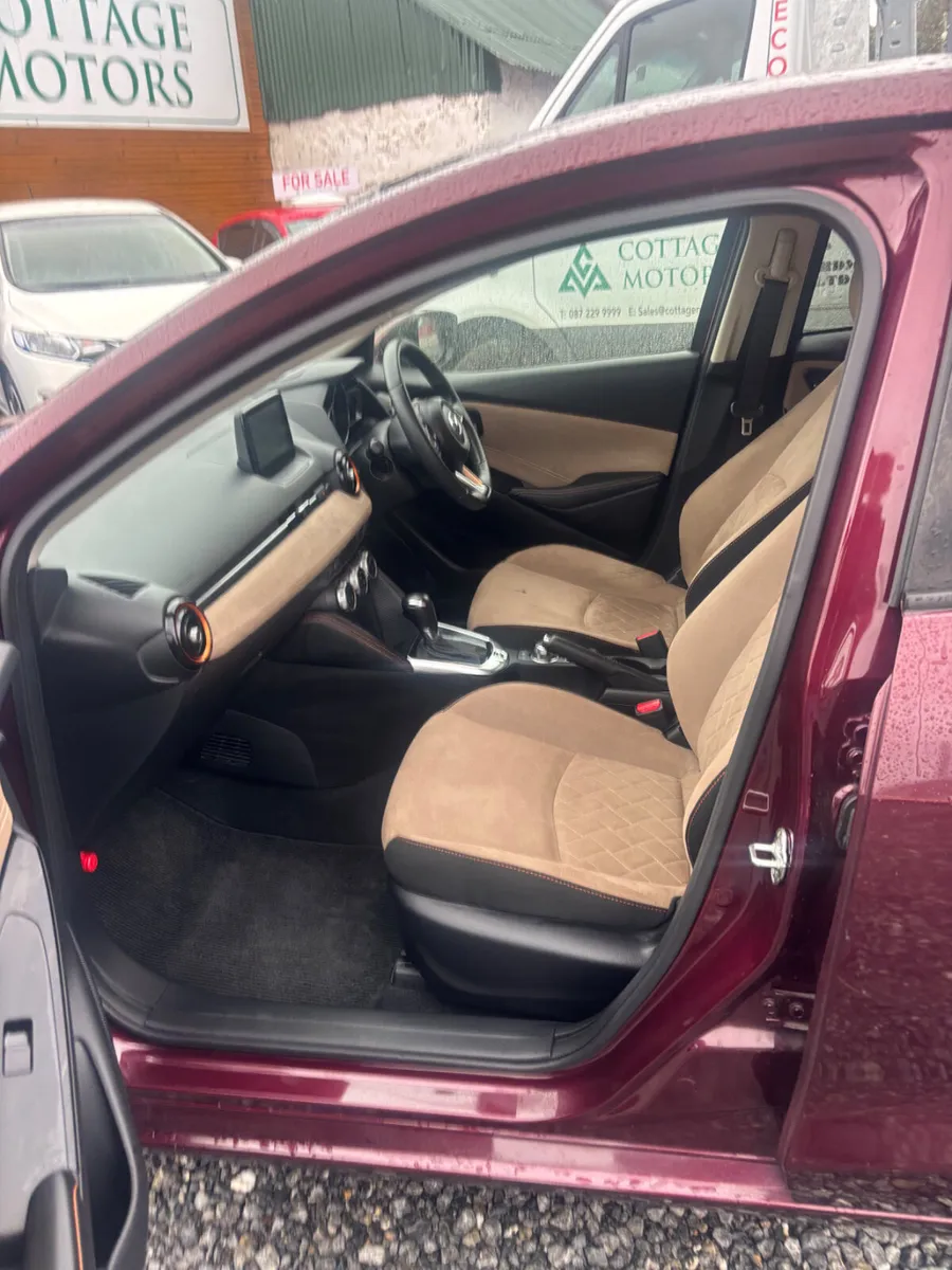 Mazda Demio *HUGH SPEC* - Image 4