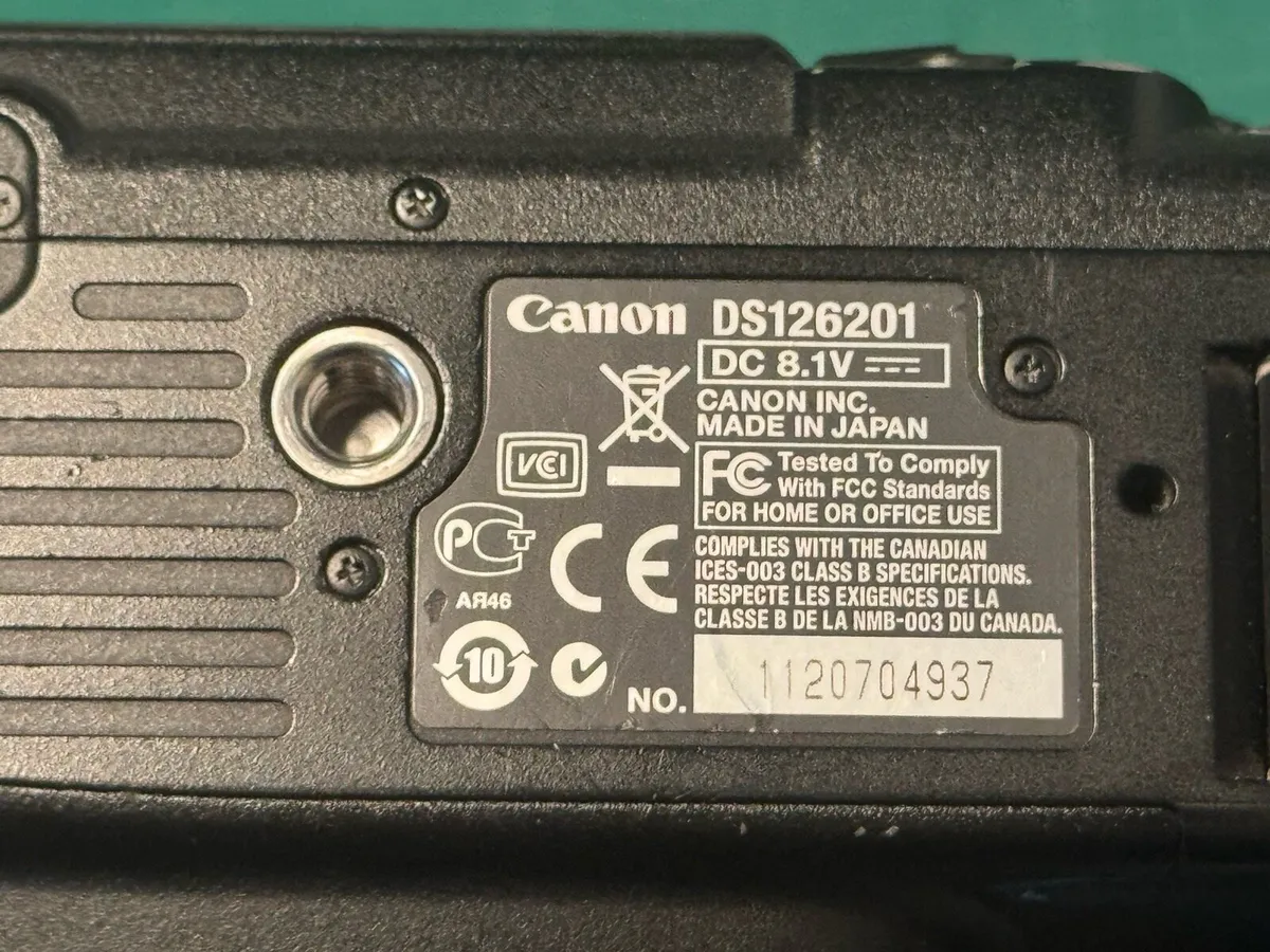 Canon EOS 5D II - Image 4