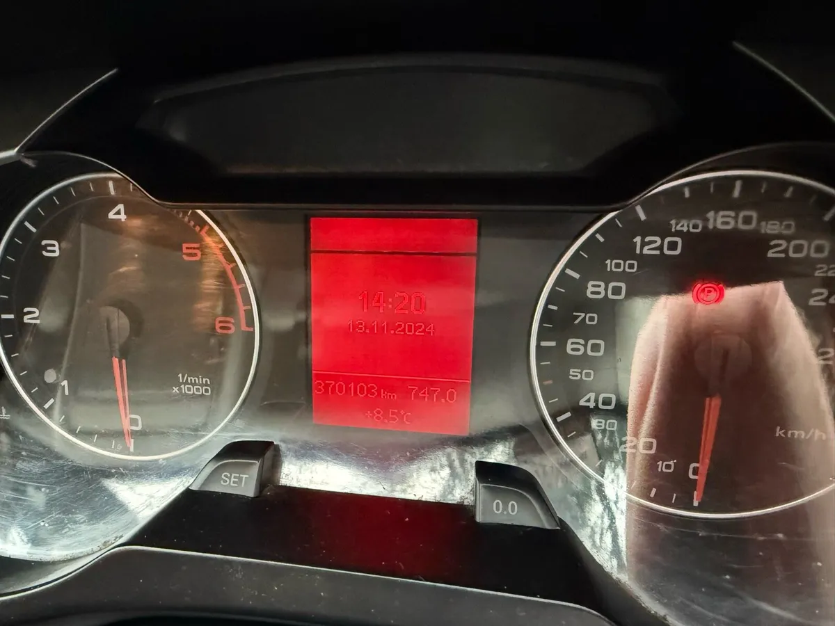 2009 Audi A4 TDI - Image 4