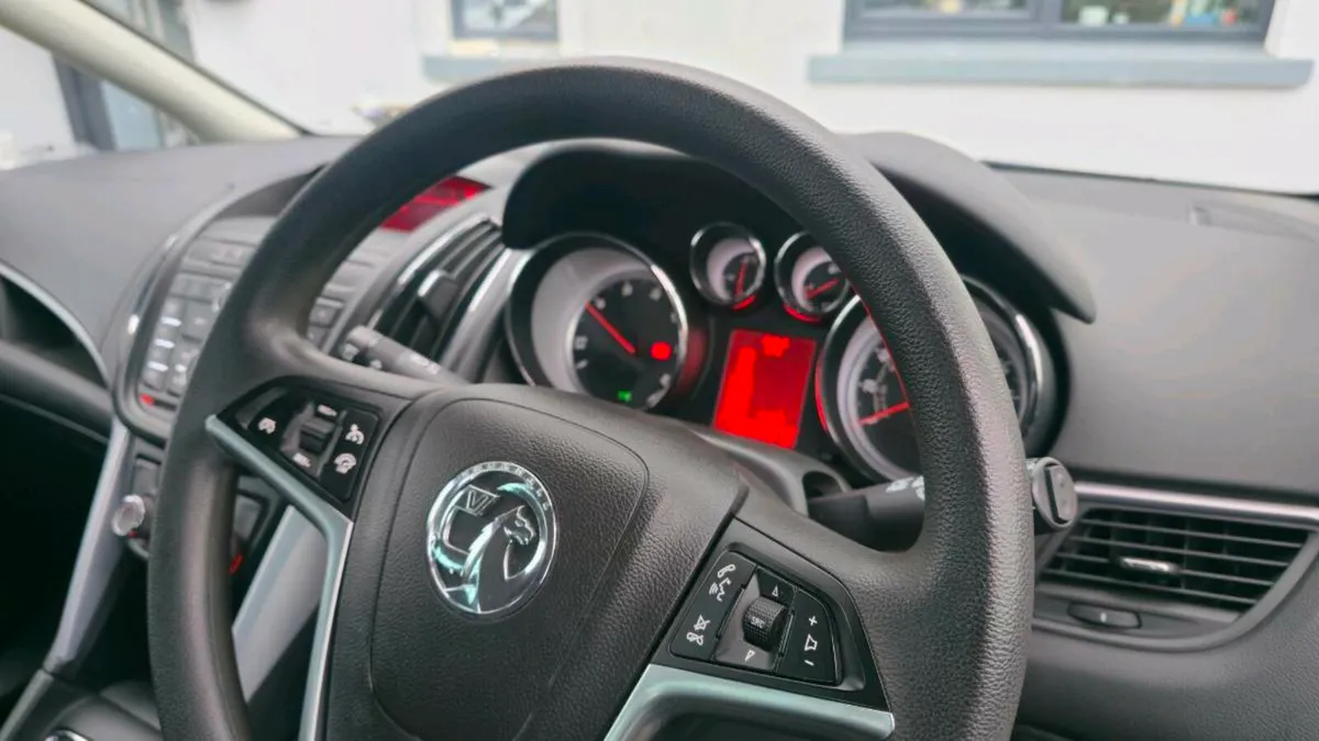 Opel Zafira 7 seaters - Image 3