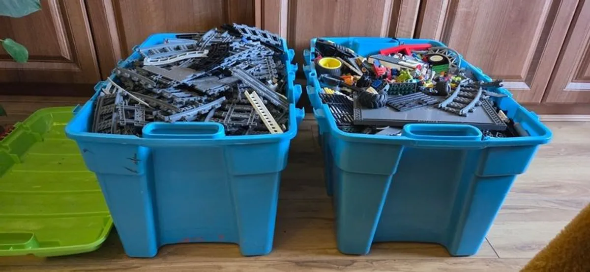 LEGO - 2 big boxes - Image 2