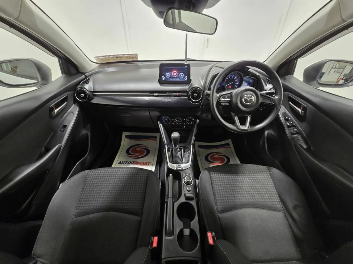 Mazda Demio 1.5 Automatic, Reversing camera - Image 2