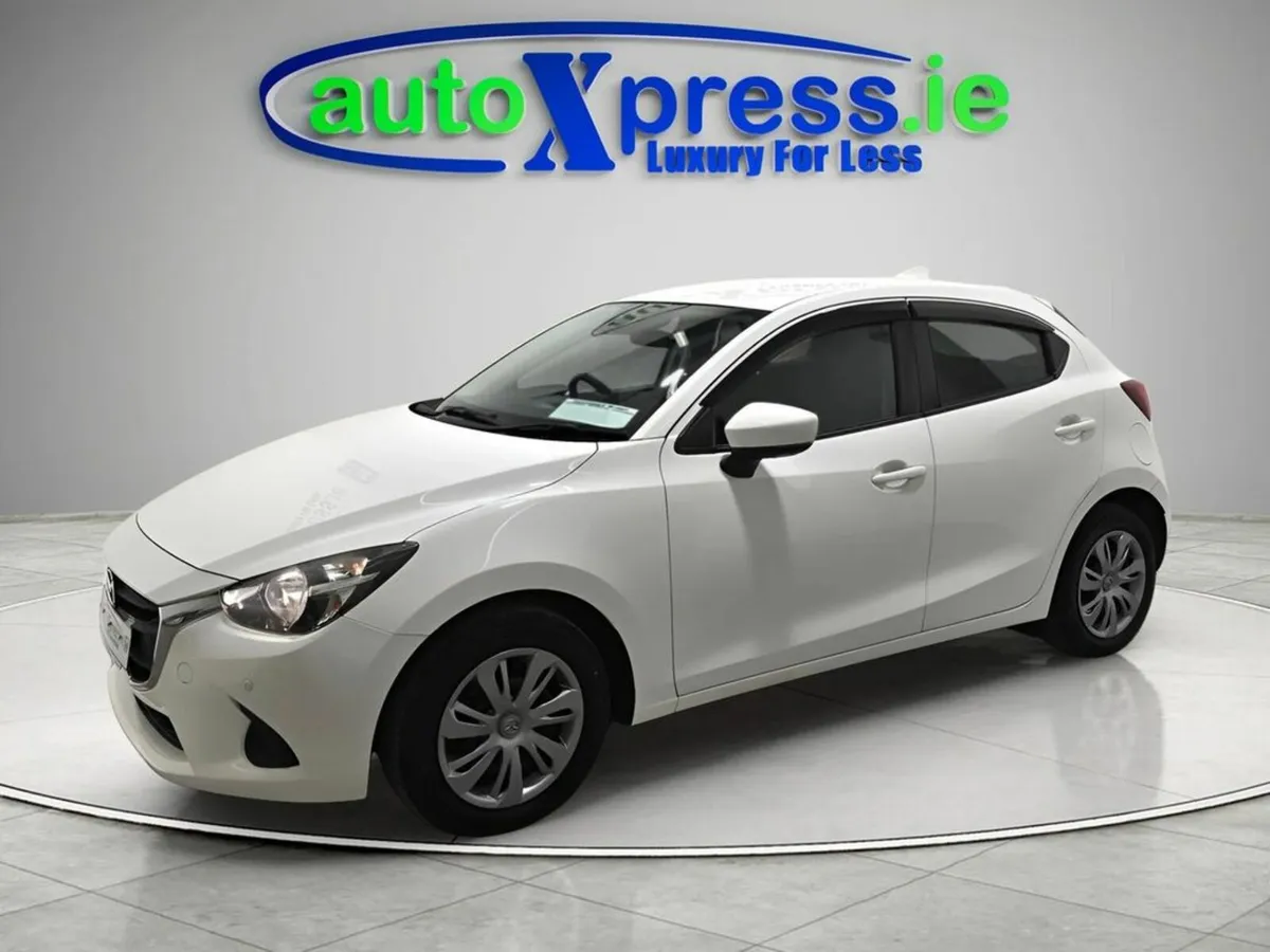 Mazda Demio 1.5 Automatic, Reversing camera - Image 3