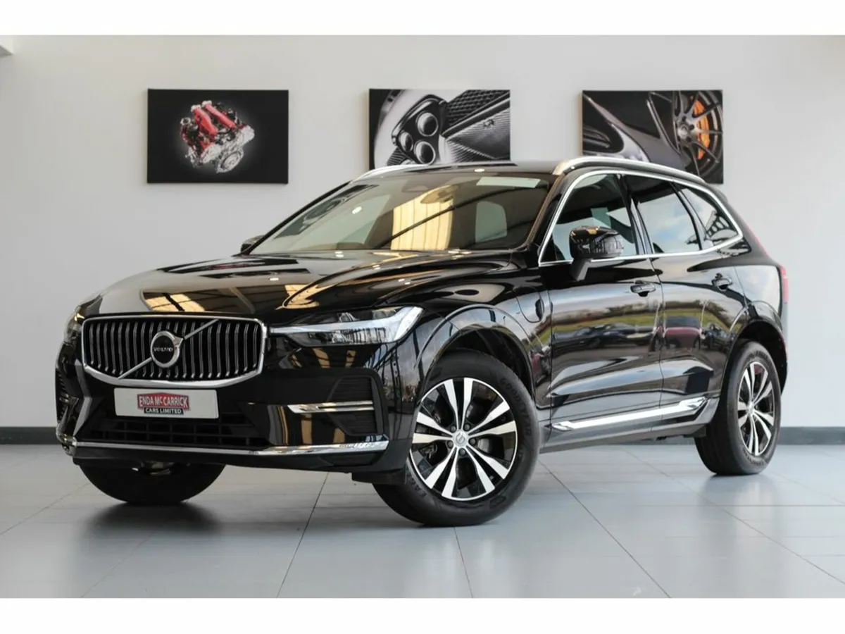 Volvo XC60 T6 INSCRIPTION EXPRESSION AWD SUNROOF - Image 1
