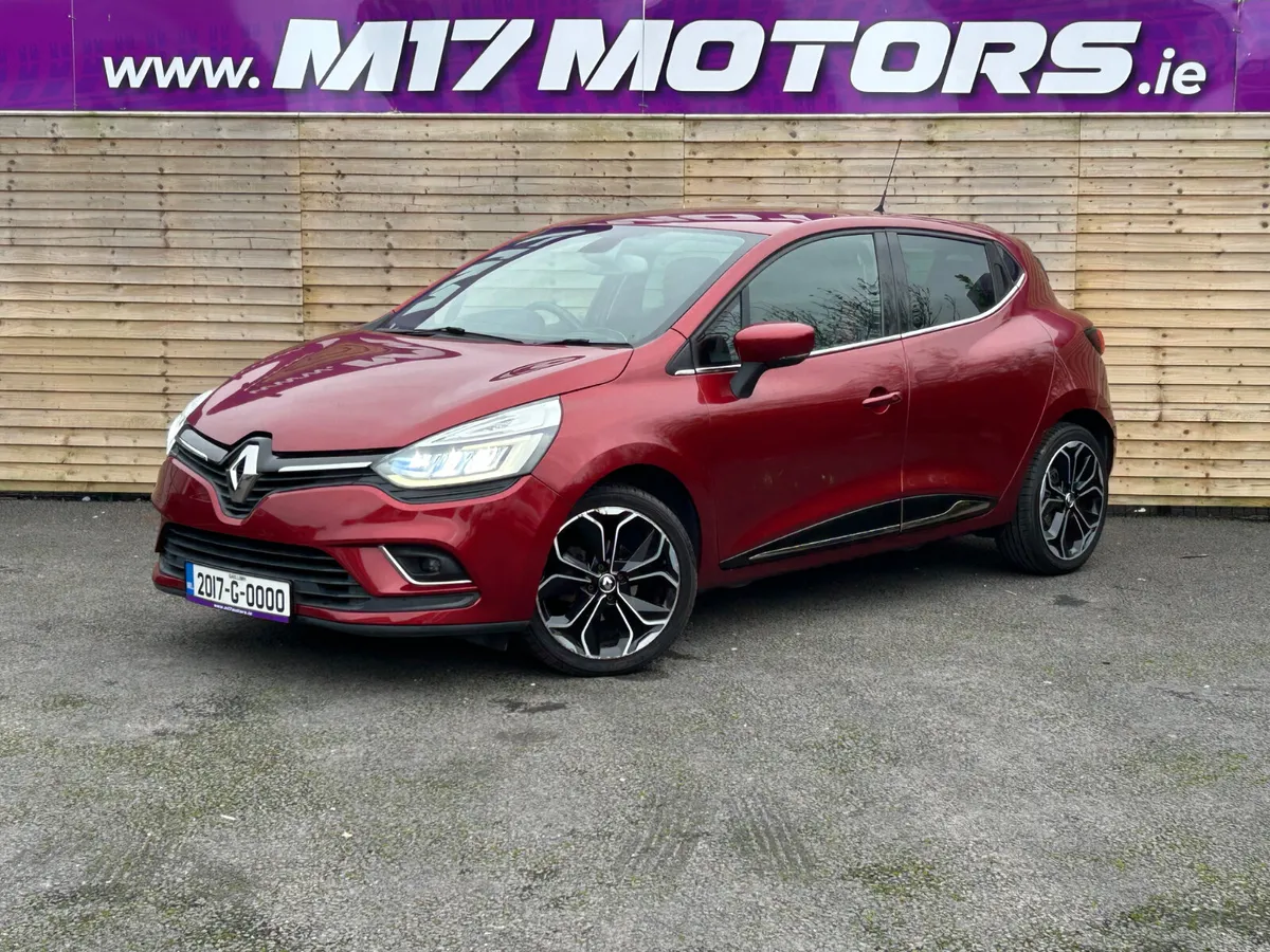 RENUALT CLIO! VERY LOW KMS - Image 2