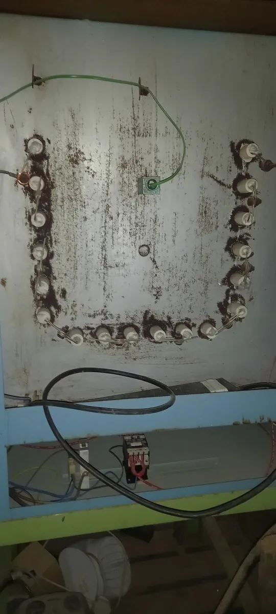 Pottery Kiln - Image 4