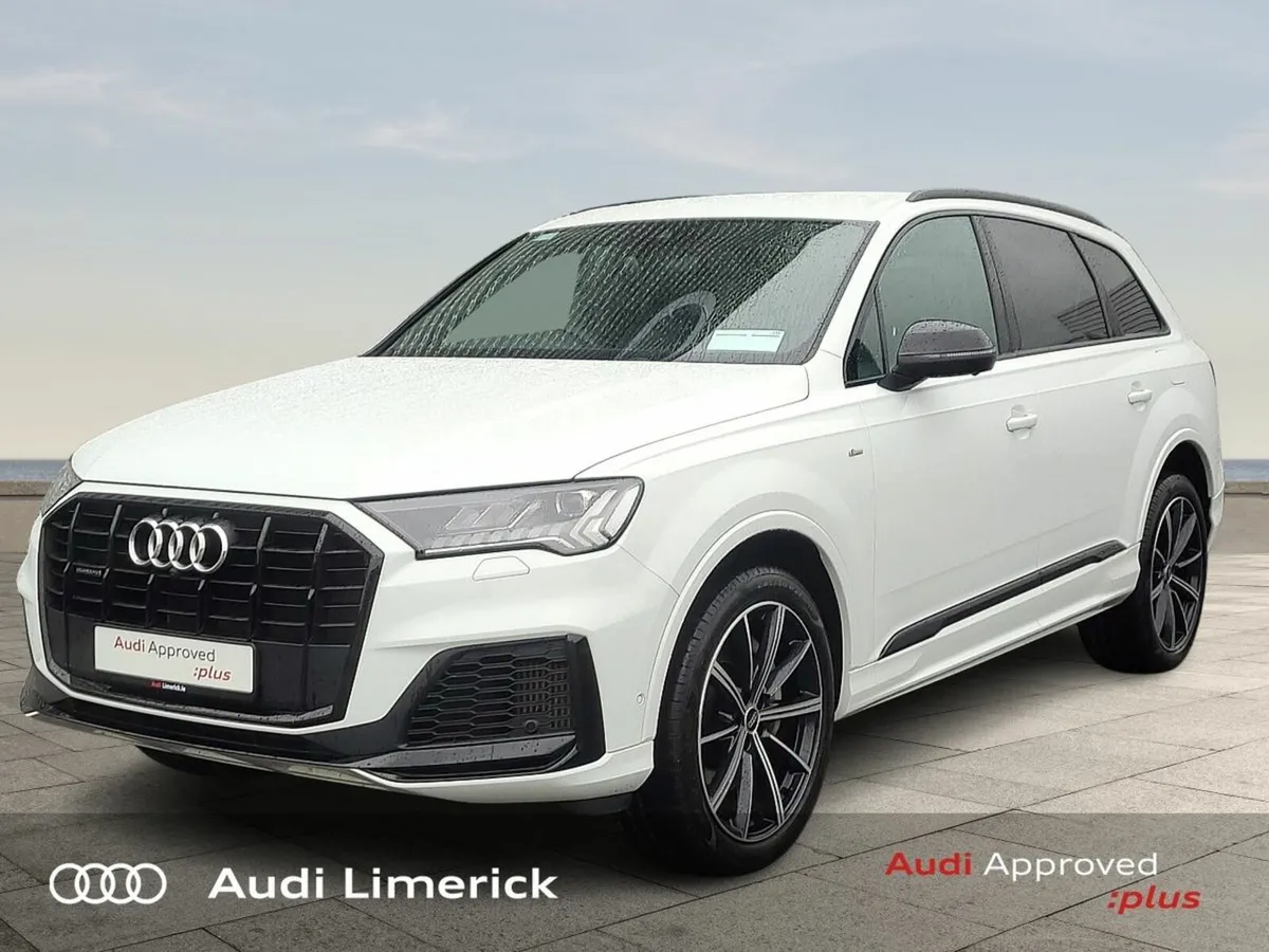 Audi Q7 55Tfsi-e S Line Q Black Edition Tiptronic - Image 4
