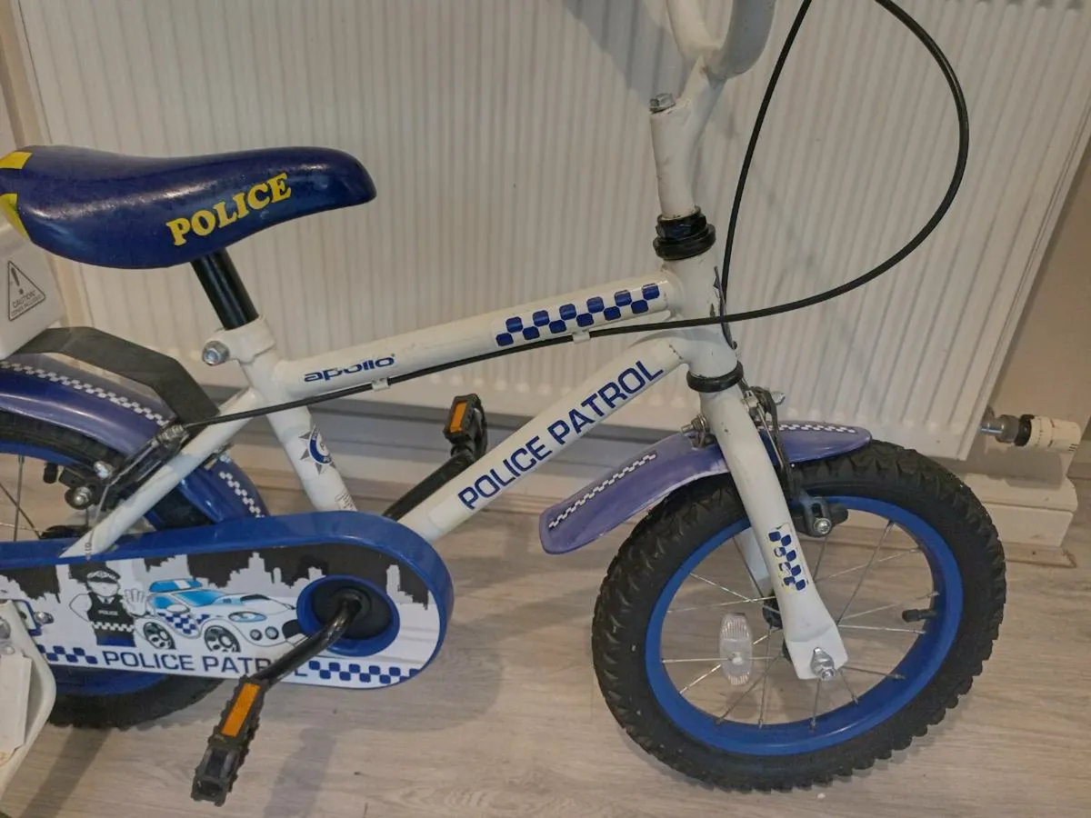 Kids police bike size 14 inch wheels - Image 4