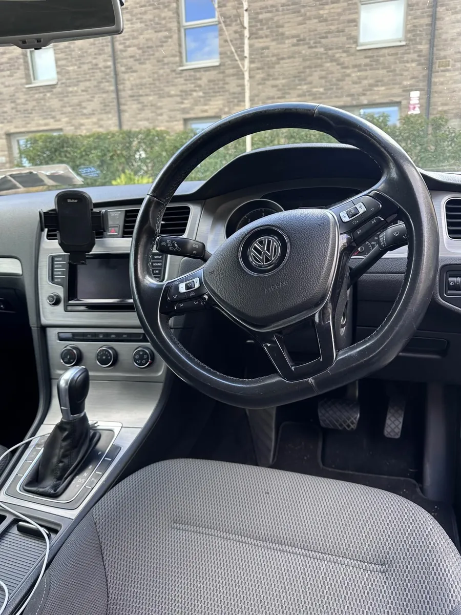 Volkswagen Golf 2014 - Image 4