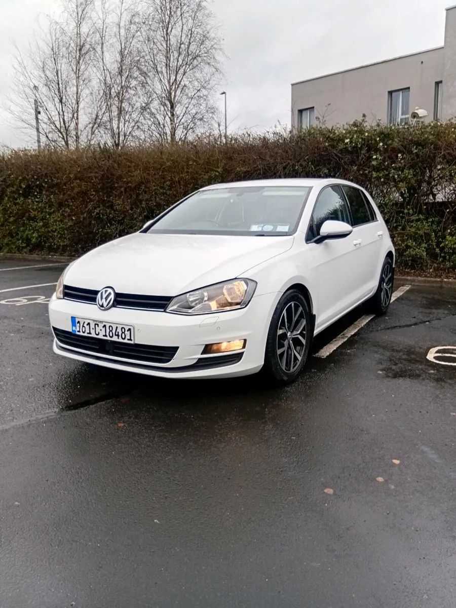 2016 volkswagen golf - Image 1