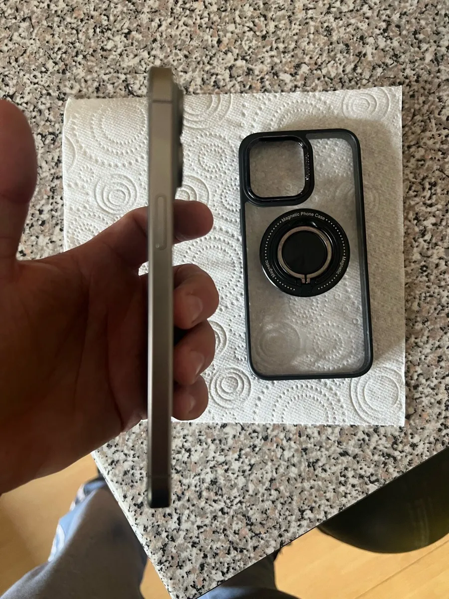 iPhone 15 pro max 256GB - Image 4