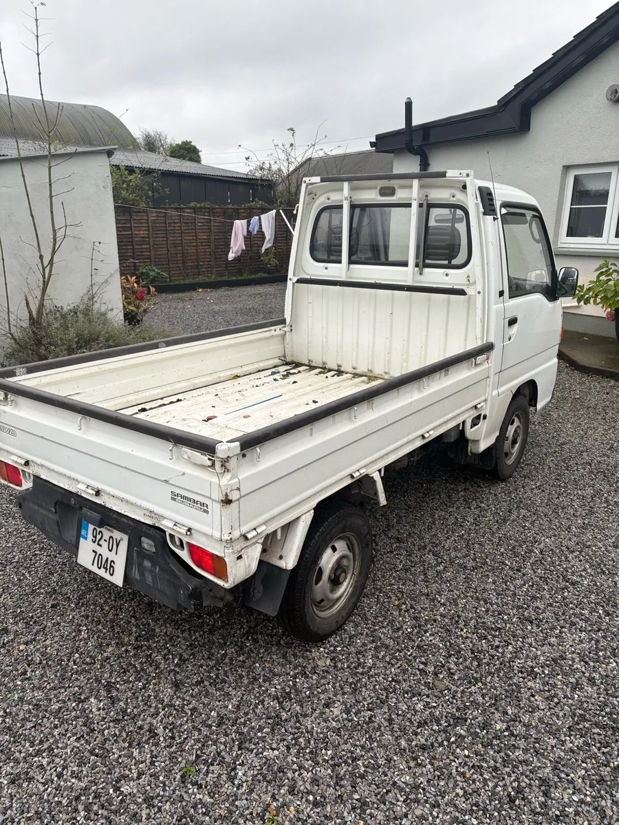 Subaru Sambar kei truck - Image 4