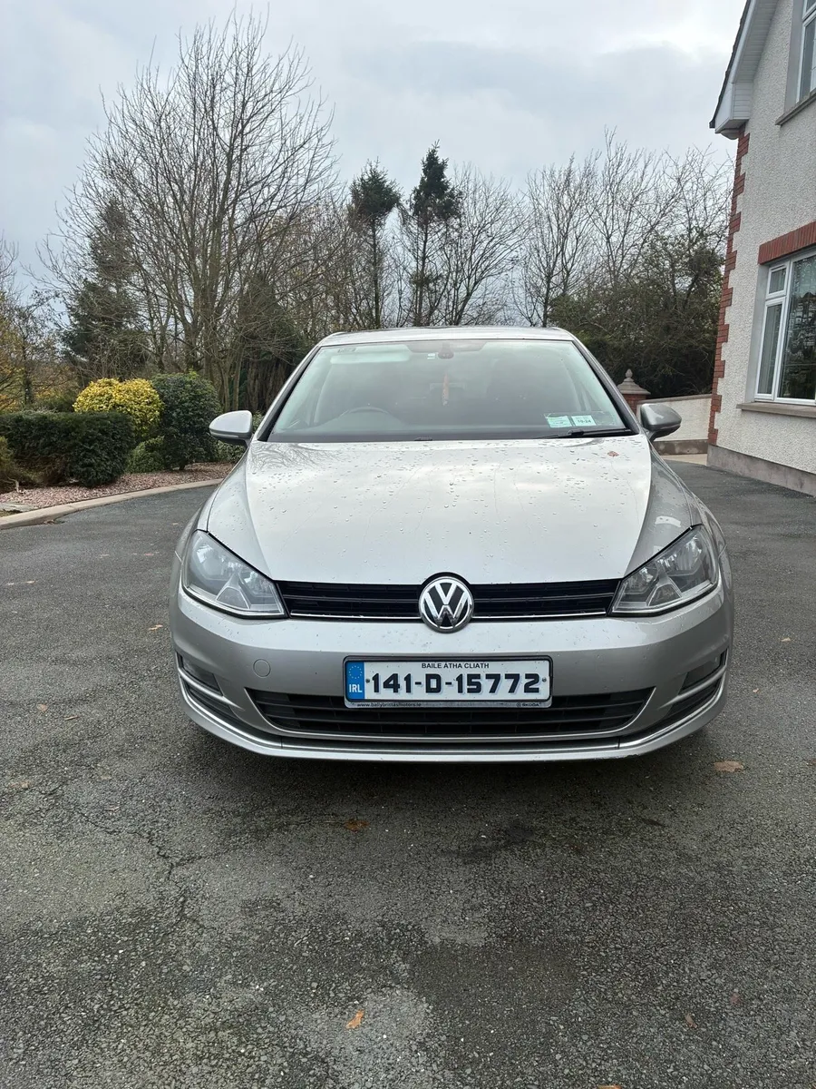 141 VW Golf Highline 1.6 Diesel 105BHP - Image 3