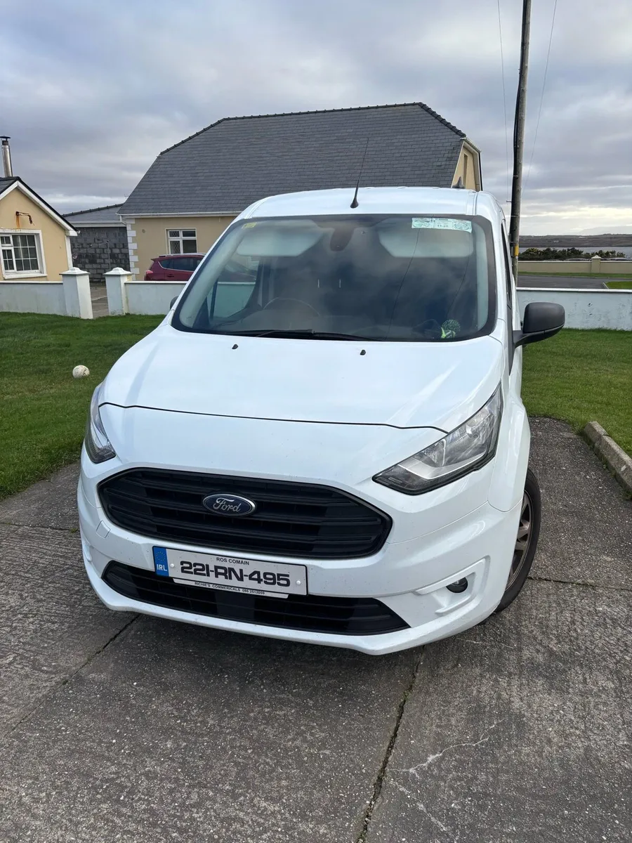 221 Ford Transit Connect LWB - Image 1