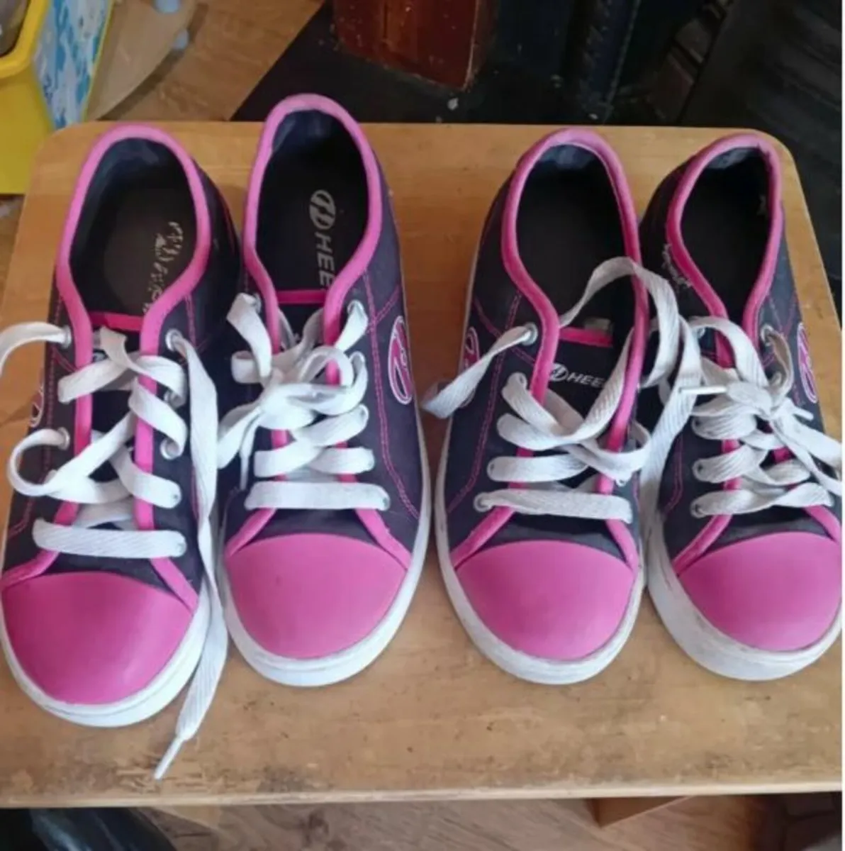 Heelys - sizes UK 1 & 2 - Image 1