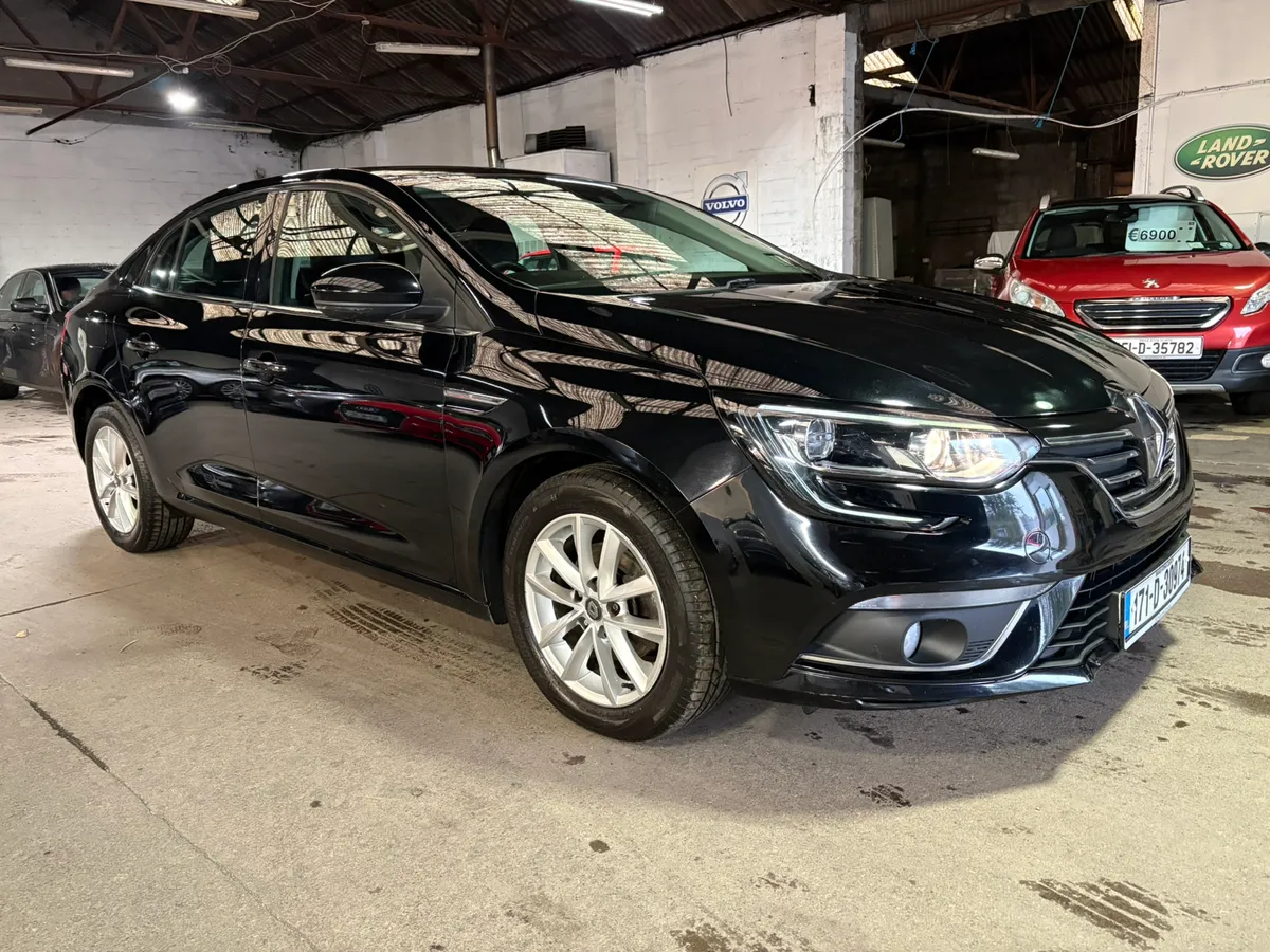 Renault Megane 2017//Low Mileage - Image 1