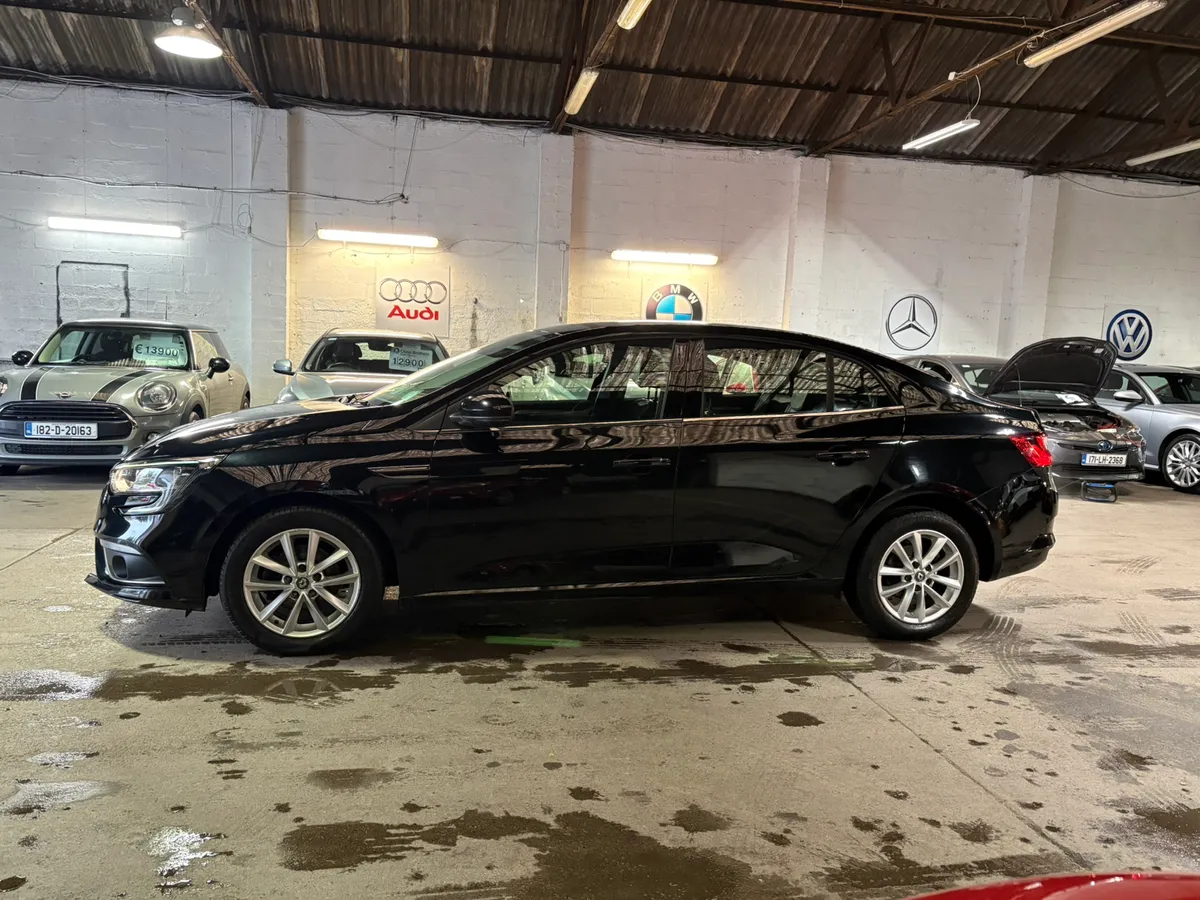 Renault Megane 2017//Low Mileage - Image 4