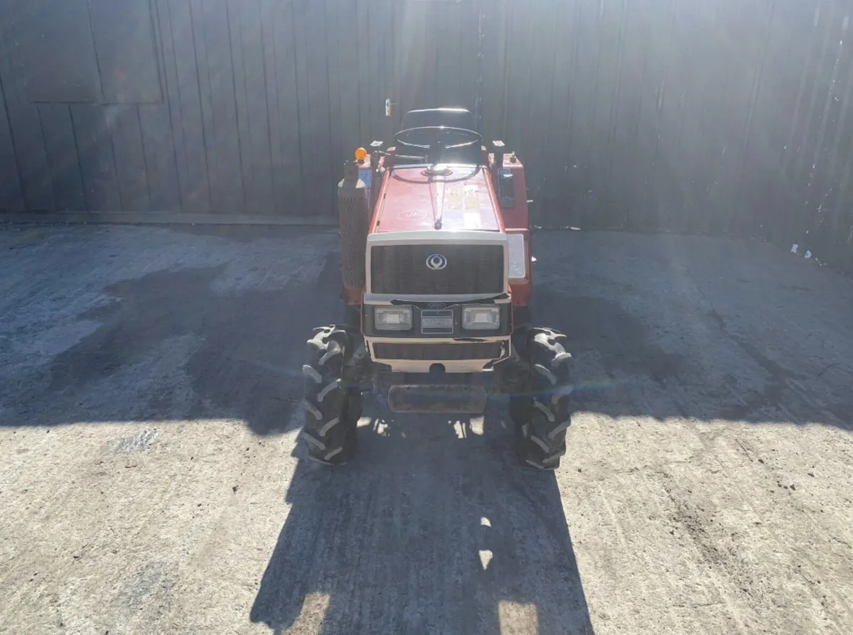 Yanmar F16D 4WD Compact Tractor - Image 1