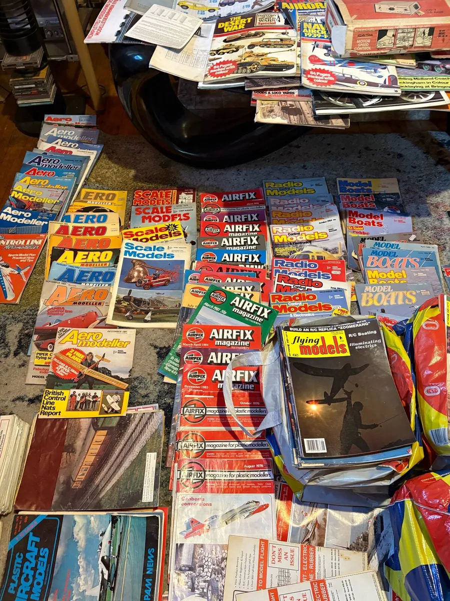 Vintage Model Magazine Colllection - Image 1