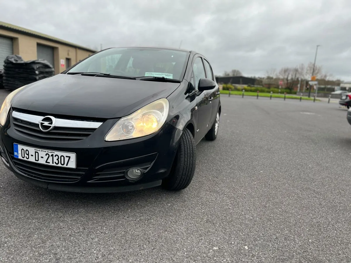 Opel Corsa 2009 1.2 Petrol Black Fresh NCT High Sp - Image 2