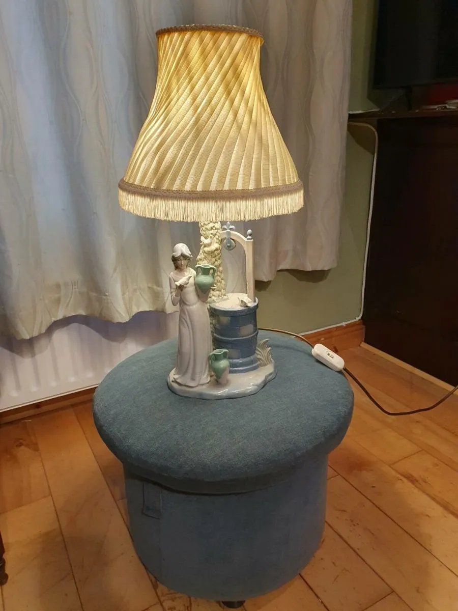 Decorative  porcelan light - Image 1